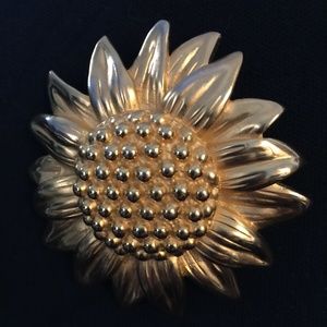 Doreen Ryan Sunflower large gold brooch pin
